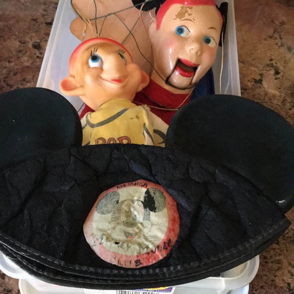 DISNEY COLLECTORS: Mickey Mouse Marinette Mouseketeer & Dopey hand puppet + hat - Picture 3 of 12